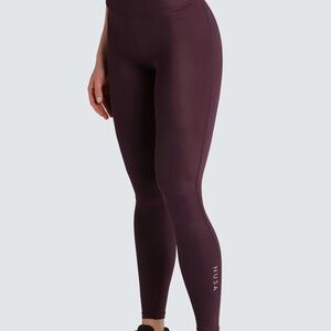 Planet Nusa Burgundy Leggings